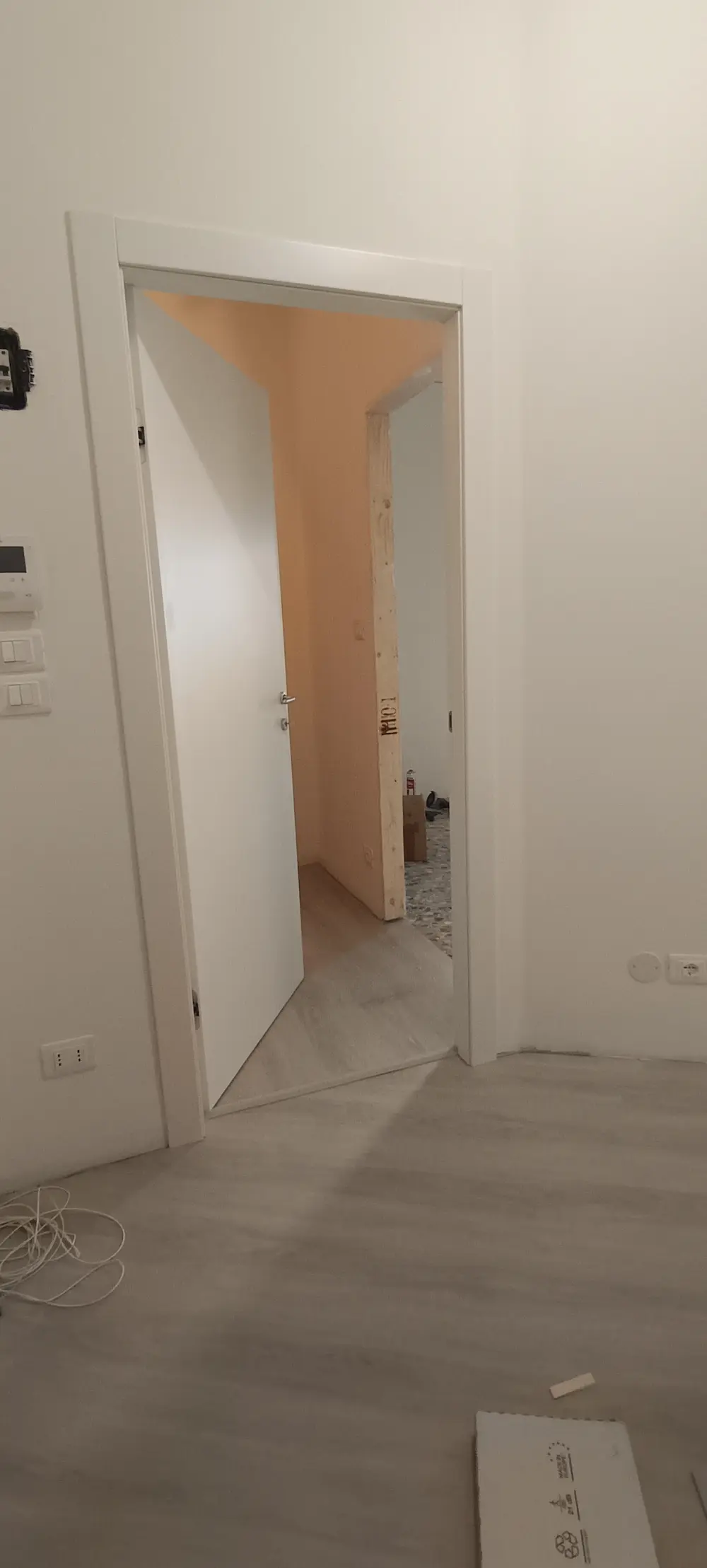 Posa pavimenti