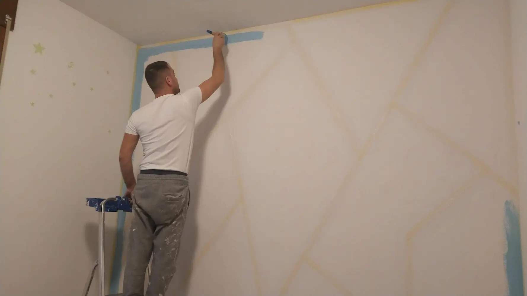 Tinteggiatura decorativa a forme geometriche